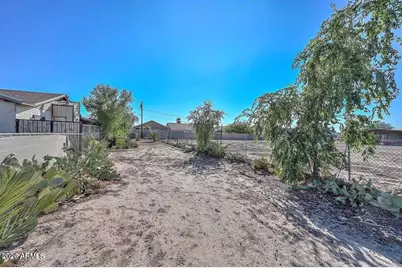 3339 W Washington Street #2, Phoenix, AZ 85009 - Photo 1