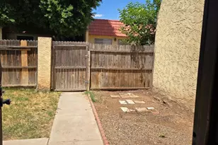 3316 W Tangerine Ln, Phoenix, AZ 85051 - Photo 11