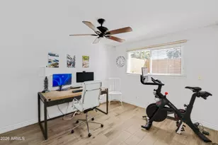313 E El Caminito Dr, Phoenix, AZ 85020 - Photo 25