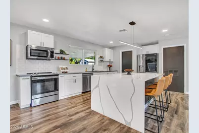 3010 E Yucca Street, Phoenix, AZ 85028 - Photo 5