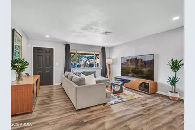 3010 E Yucca Street, Phoenix, AZ 85028 - Photo 3