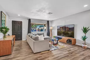 3010 E Yucca St, Phoenix, AZ 85028 - Photo 3