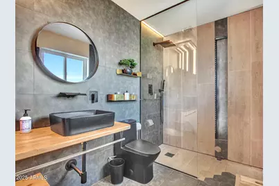 3010 E Yucca Street, Phoenix, AZ 85028 - Photo 5