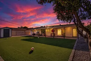 3010 E Yucca St, Phoenix, AZ 85028 - Photo 13