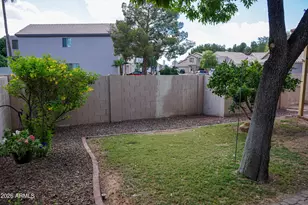 60 W Melody Dr, Gilbert, AZ 85233 - Photo 43