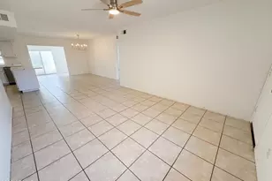 13138 W Sierra Vista Dr, Glendale, AZ 85307 - Photo 3