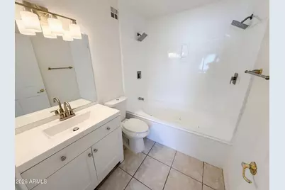 13138 W Sierra Vista Drive, Glendale, AZ 85307 - Photo 7