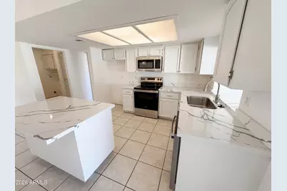 13138 W Sierra Vista Drive, Glendale, AZ 85307 - Photo 3