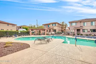 42424 N Gavilan Peak Pkwy, Anthem, AZ 85086 - Photo 47