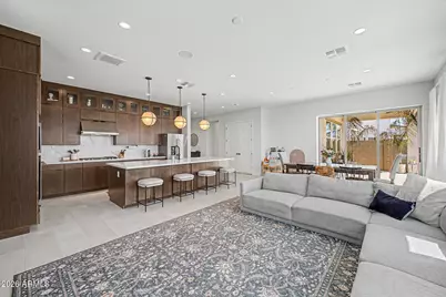 11017 E Ulysses Avenue, Mesa, AZ 85212 - Photo 1