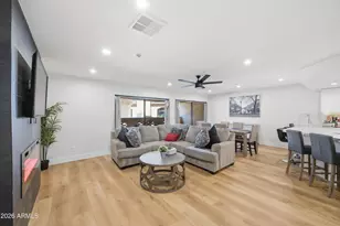 5104 N 32nd St, Phoenix, AZ 85018 - Photo 7