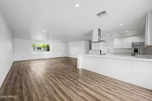 756 E Loyola Dr, Tempe, AZ 85282 - Photo 5
