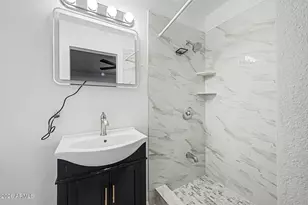 756 E Loyola Dr, Tempe, AZ 85282 - Photo 13