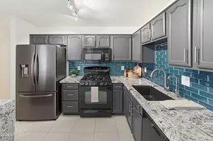 490 S Catalina St, Gilbert, AZ 85233 - Photo 5