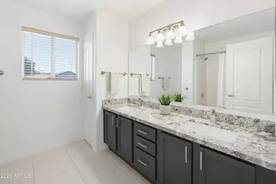 490 S Catalina Street, Gilbert, AZ 85233 - Photo 27