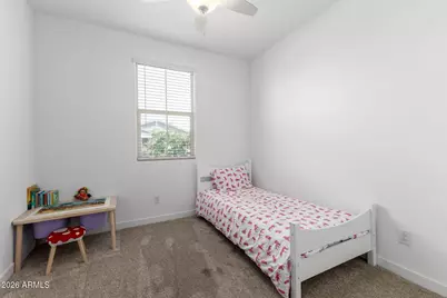 1631 W Paseo Way, Phoenix, AZ 85041 - Photo 11