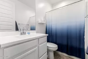 1631 W Paseo Way, Phoenix, AZ 85041 - Photo 15