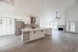 5959 E Teton Cir, Mesa, AZ 85215 - Photo 7