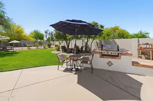 4809 E Peak View Rd, Cave Creek, AZ 85331 - Photo 49
