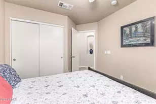 8251 W Eugie Ave, Peoria, AZ 85381 - Photo 21