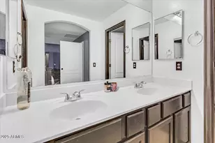 21655 N Davis Way, Maricopa, AZ 85138 - Photo 19