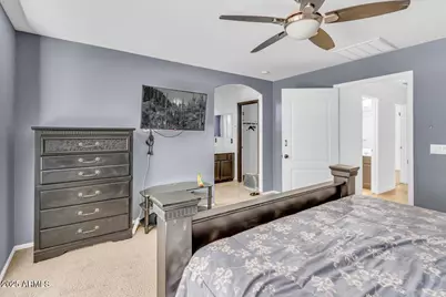 21655 N Davis Way, Maricopa, AZ 85138 - Photo 17