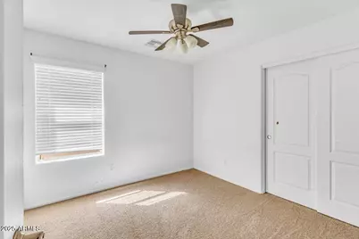 21655 N Davis Way, Maricopa, AZ 85138 - Photo 11