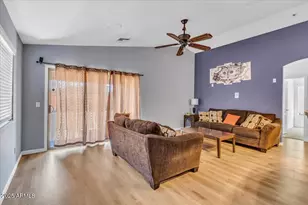 21655 N Davis Way, Maricopa, AZ 85138 - Photo 3