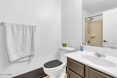 21655 N Davis Way, Maricopa, AZ 85138 - Photo 13