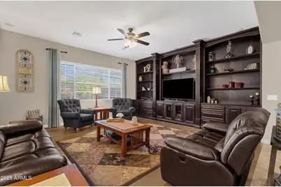 2736 E Powell Way, Gilbert, AZ 85298 - Photo 9