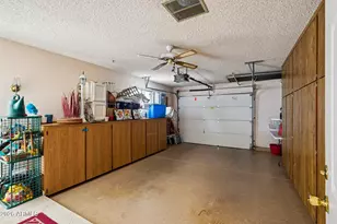 10526 W Highwood Ln, Sun City, AZ 85373 - Photo 31