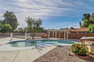 4949 W Royal Palm Rd, Glendale, AZ 85302 - Photo 33