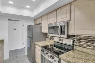 4949 W Royal Palm Rd, Glendale, AZ 85302 - Photo 9