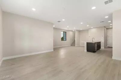 13975 W Luke Parkway #106, Surprise, AZ 85374 - Photo 9