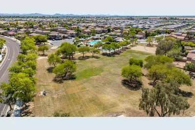 17668 W Desert Bloom Street, Goodyear, AZ 85338 - Photo 59