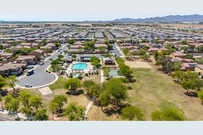 17668 W Desert Bloom Street, Goodyear, AZ 85338 - Photo 61