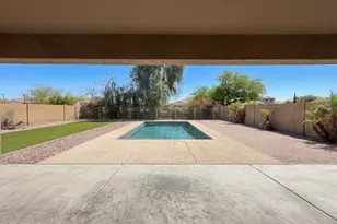 22251 E Via De Olivos Ct, Queen Creek, AZ 85142 - Photo 5