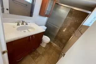 749 E Montebello Ave, Phoenix, AZ 85014 - Photo 11