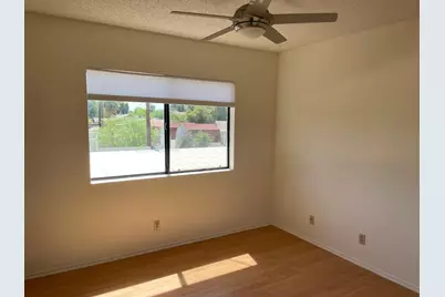 749 E Montebello Avenue #Unit 232, Phoenix, AZ 85014 - Photo 15