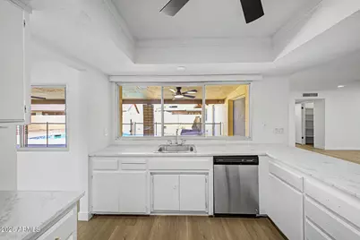 5122 W Royal Palm Road, Glendale, AZ 85302 - Photo 15