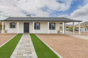 219 W Paseo Way, Phoenix, AZ 85041 - Photo 1