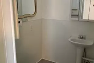 7300 N 51st Ave, Glendale, AZ 85301 - Photo 11