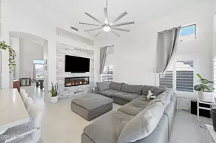 1572 E Black Diamond Dr, Gilbert, AZ 85296 - Photo 3