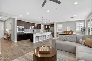 2419 W Gloria Ln, Phoenix, AZ 85085 - Photo 17