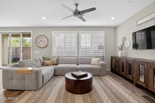 2419 W Gloria Ln, Phoenix, AZ 85085 - Photo 15