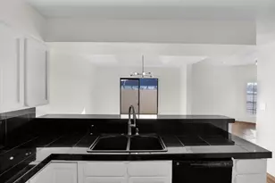 1124 E Rose Ln, Phoenix, AZ 85014 - Photo 43