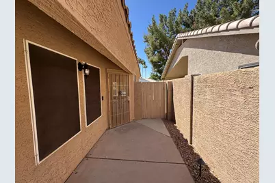 24 S Willow Creek Street, Chandler, AZ 85225 - Photo 3