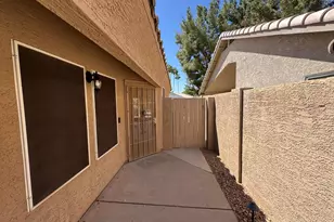 24 S Willow Creek St, Chandler, AZ 85225 - Photo 3