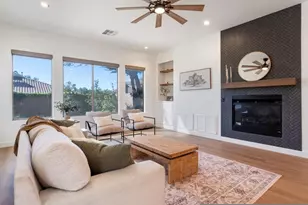 2025 W Calle De Sol, Phoenix, AZ 85085 - Photo 3