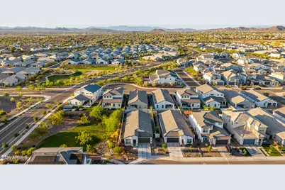 10358 W Albert Lane, Peoria, AZ 85382 - Photo 73